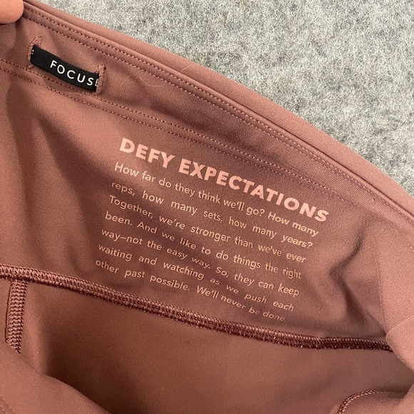 Athleta x Allyson Felix Leggings Small Mauve Pink Legend High Rise Limited - Picture 13 of 16